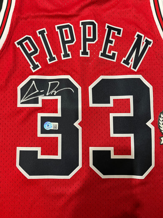 (Pippen)signed jersey