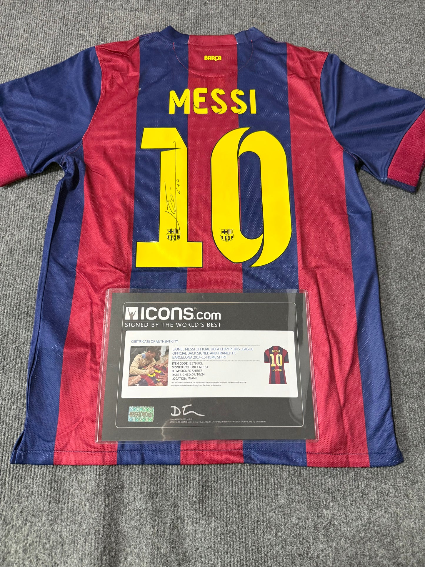 (MESSI)signed jersey