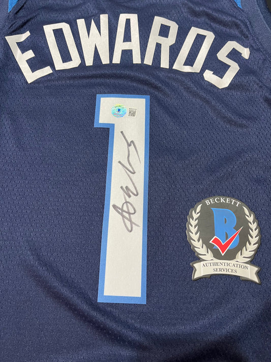 （Edwards）signed jersey