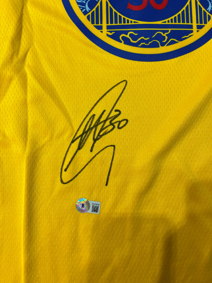（Curry）signed jersey