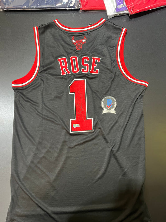 （Rose）signed jersey