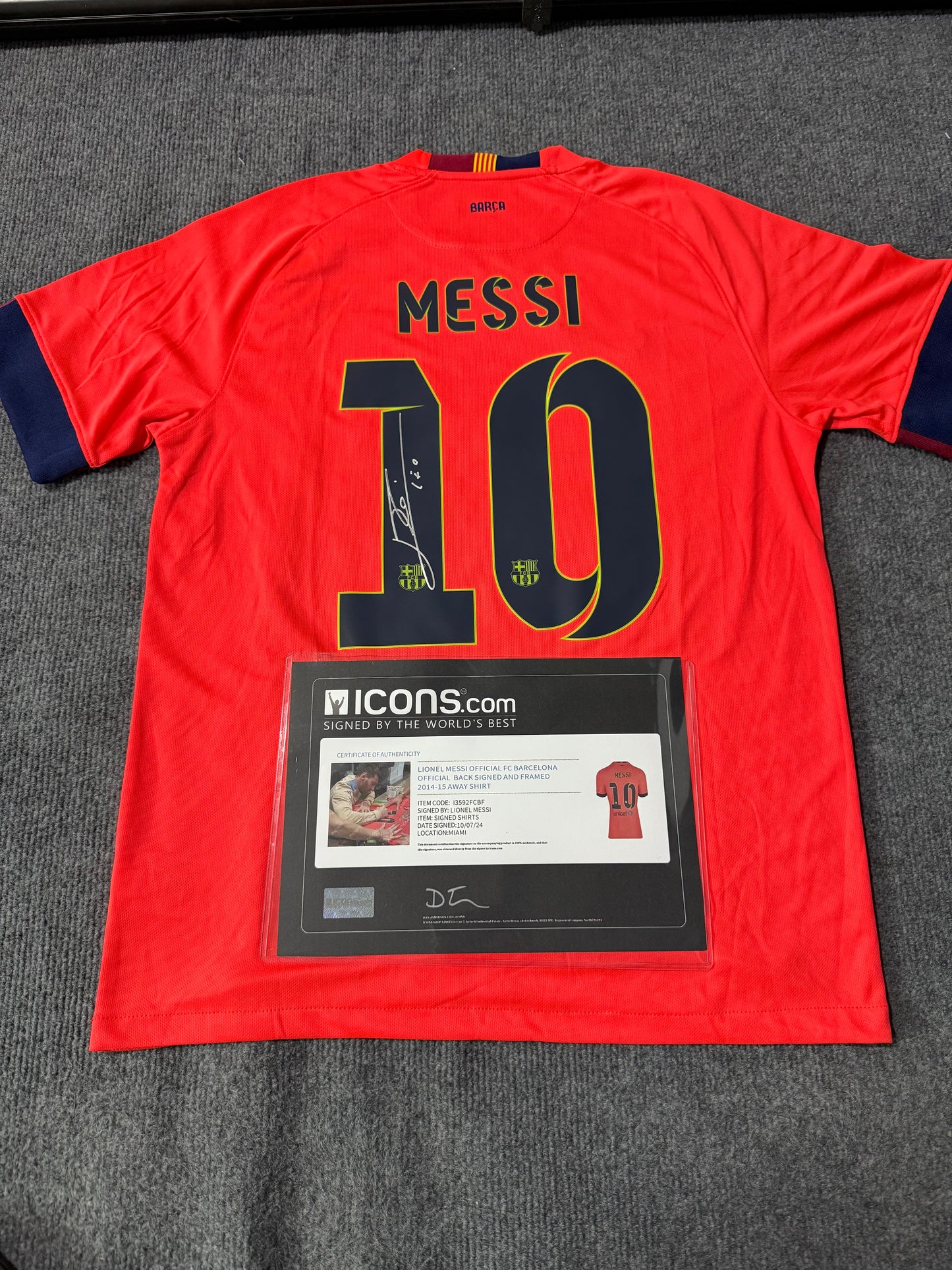 （MESSI）signed jersey