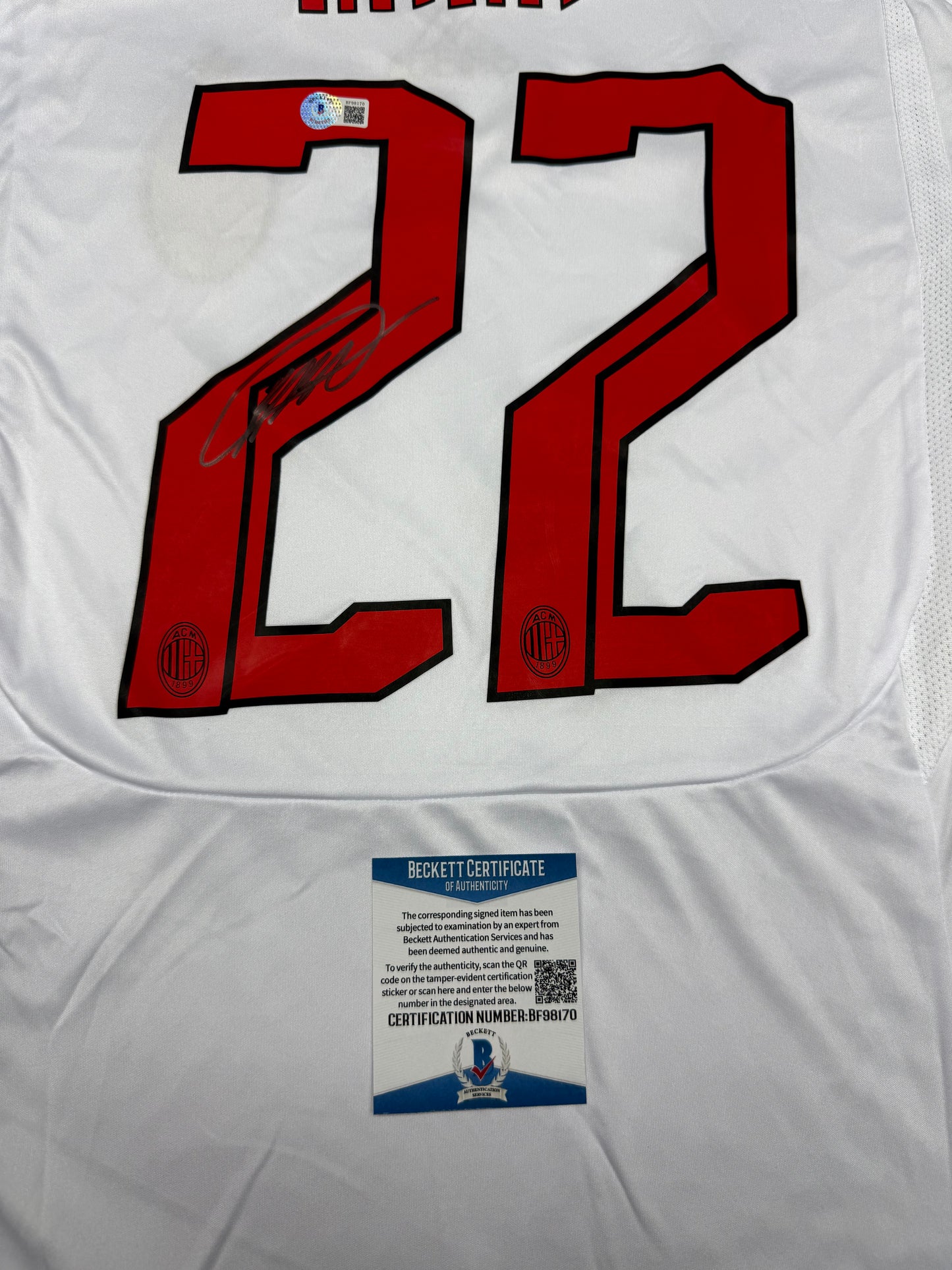 （Kaka）signed jersey