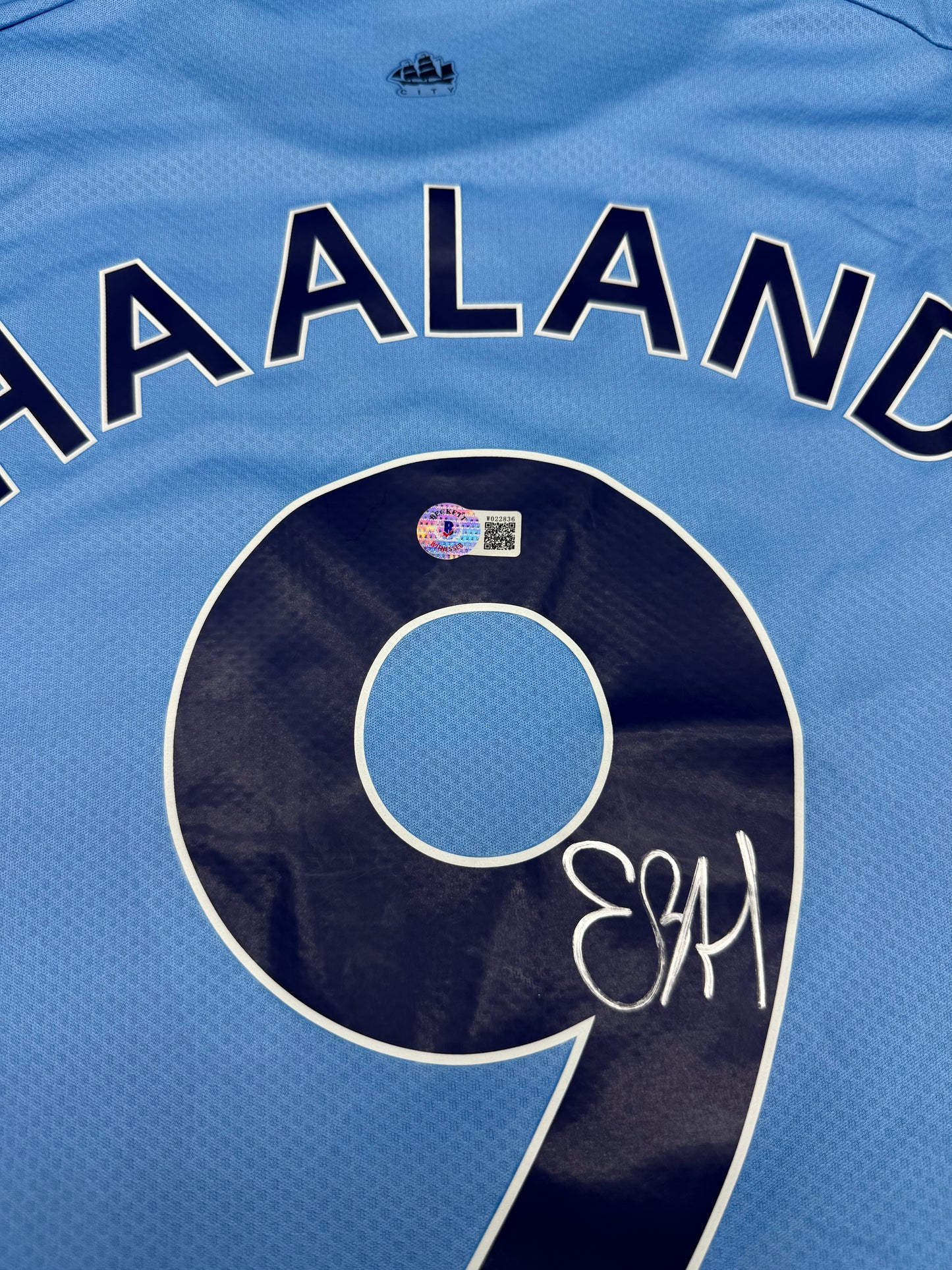 （Haaland）signed jersey