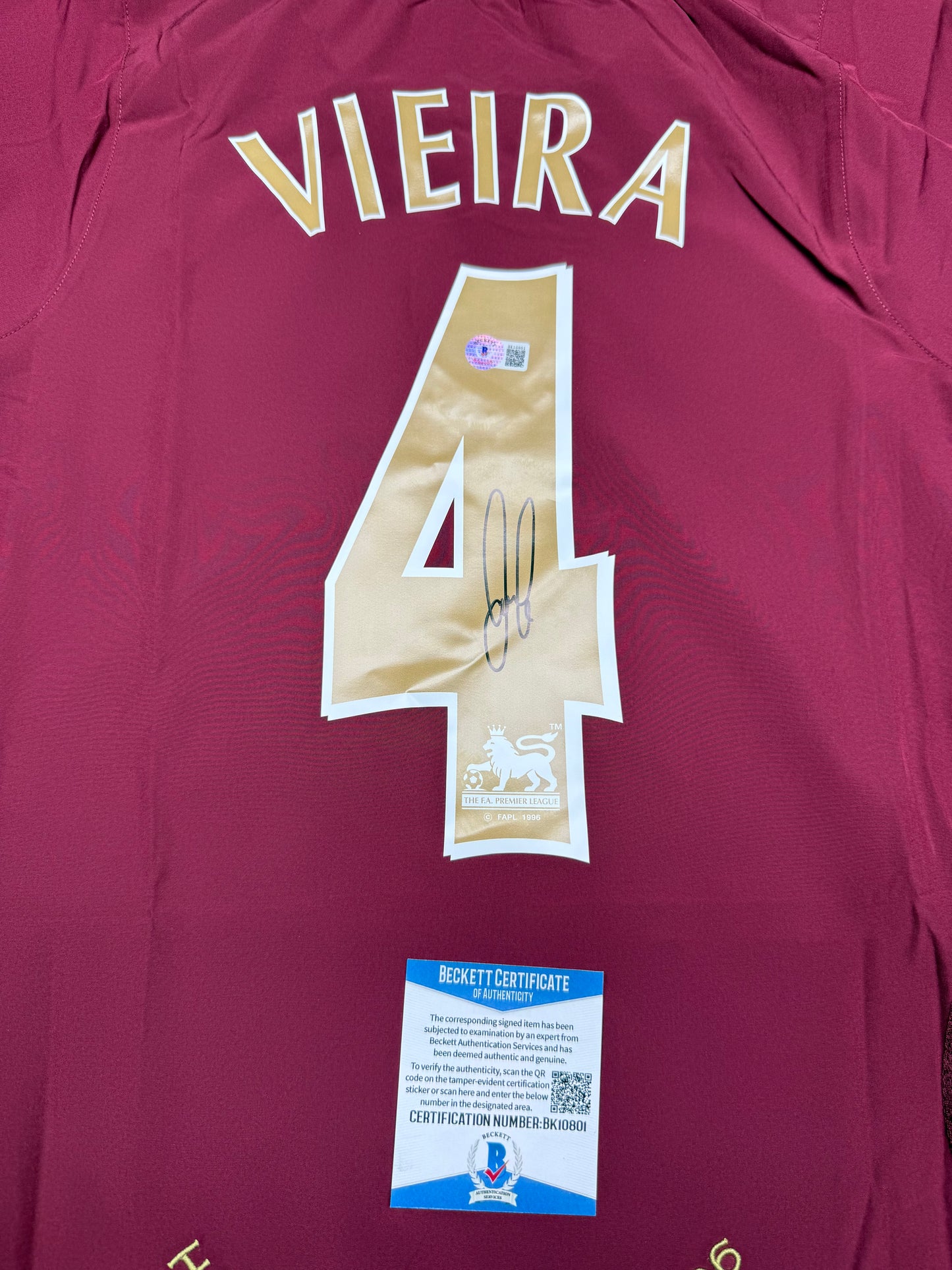 （VIEIRA）signed jersey