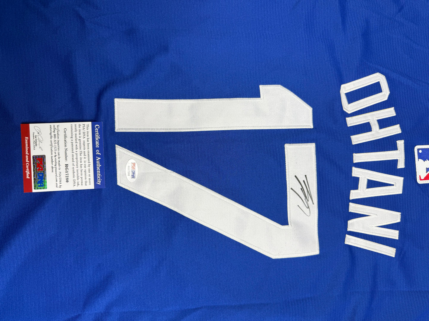 （Ohtani）signed jersey