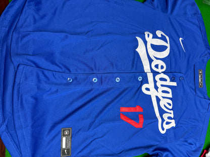 （Ohtani）signed jersey