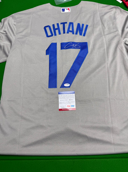 （Ohtani）signed jersey