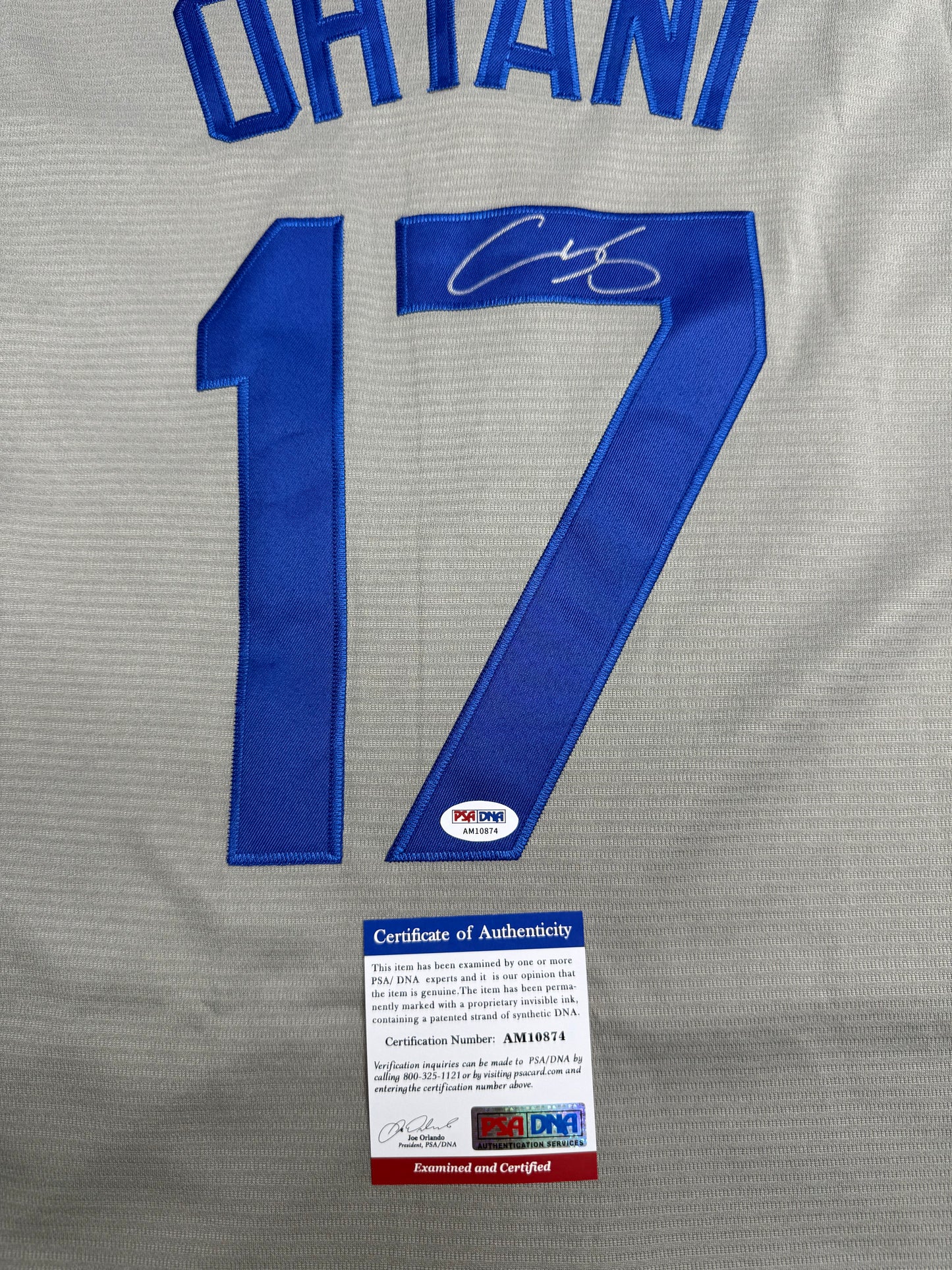 （Ohtani）signed jersey