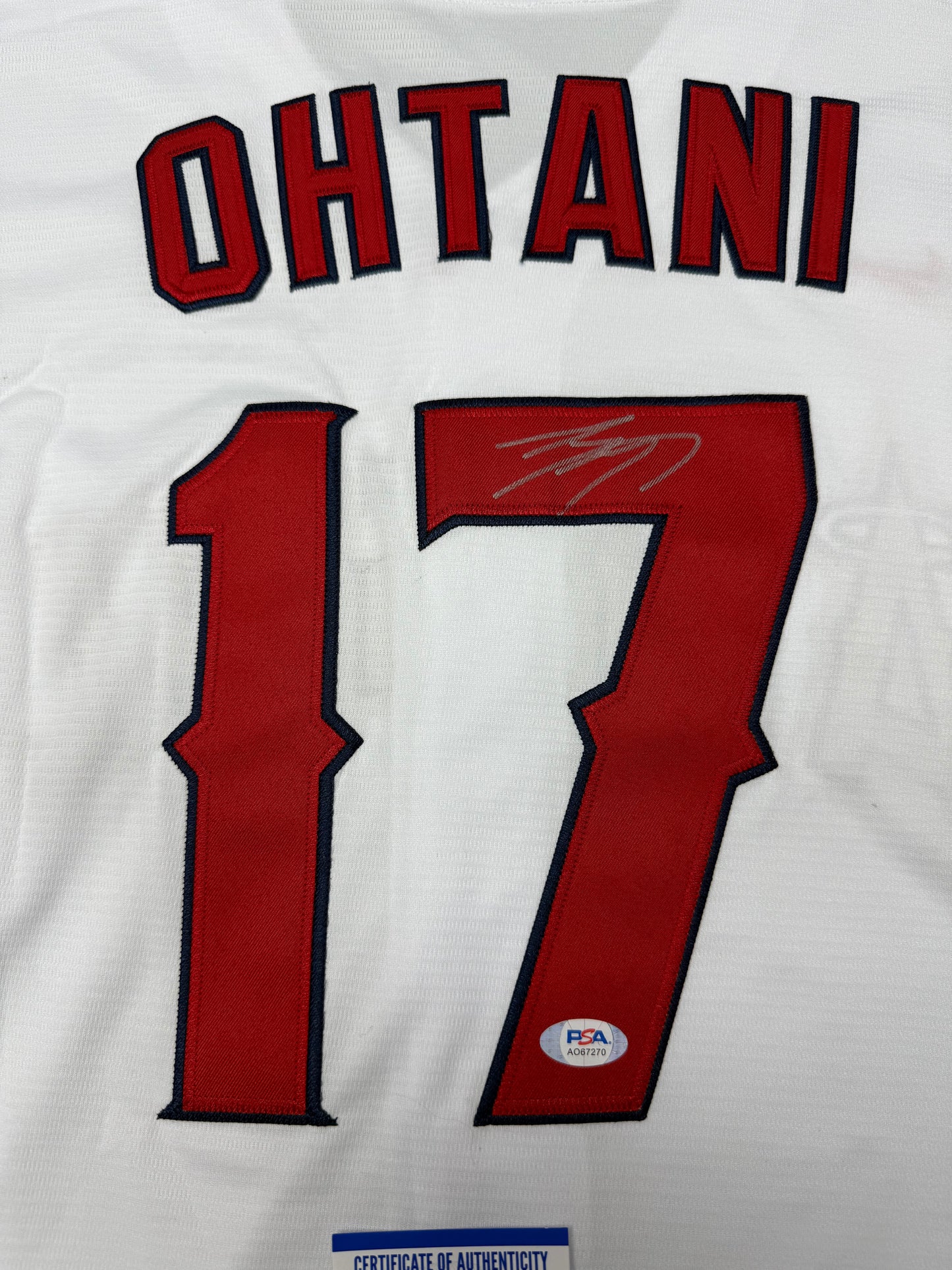 （Ohtani）signed jersey