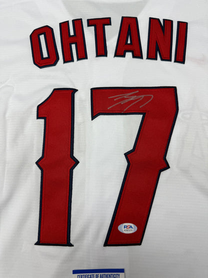 （Ohtani）signed jersey