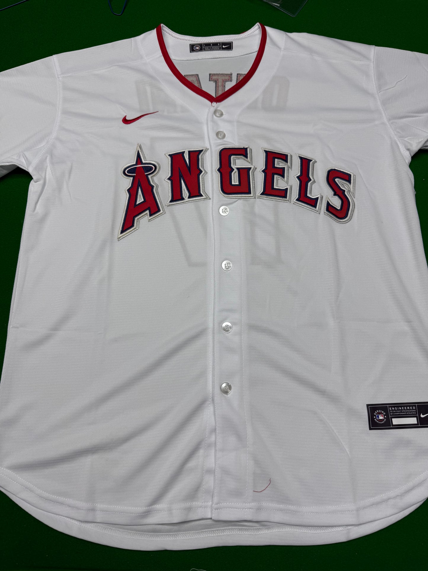 （Ohtani）signed jersey