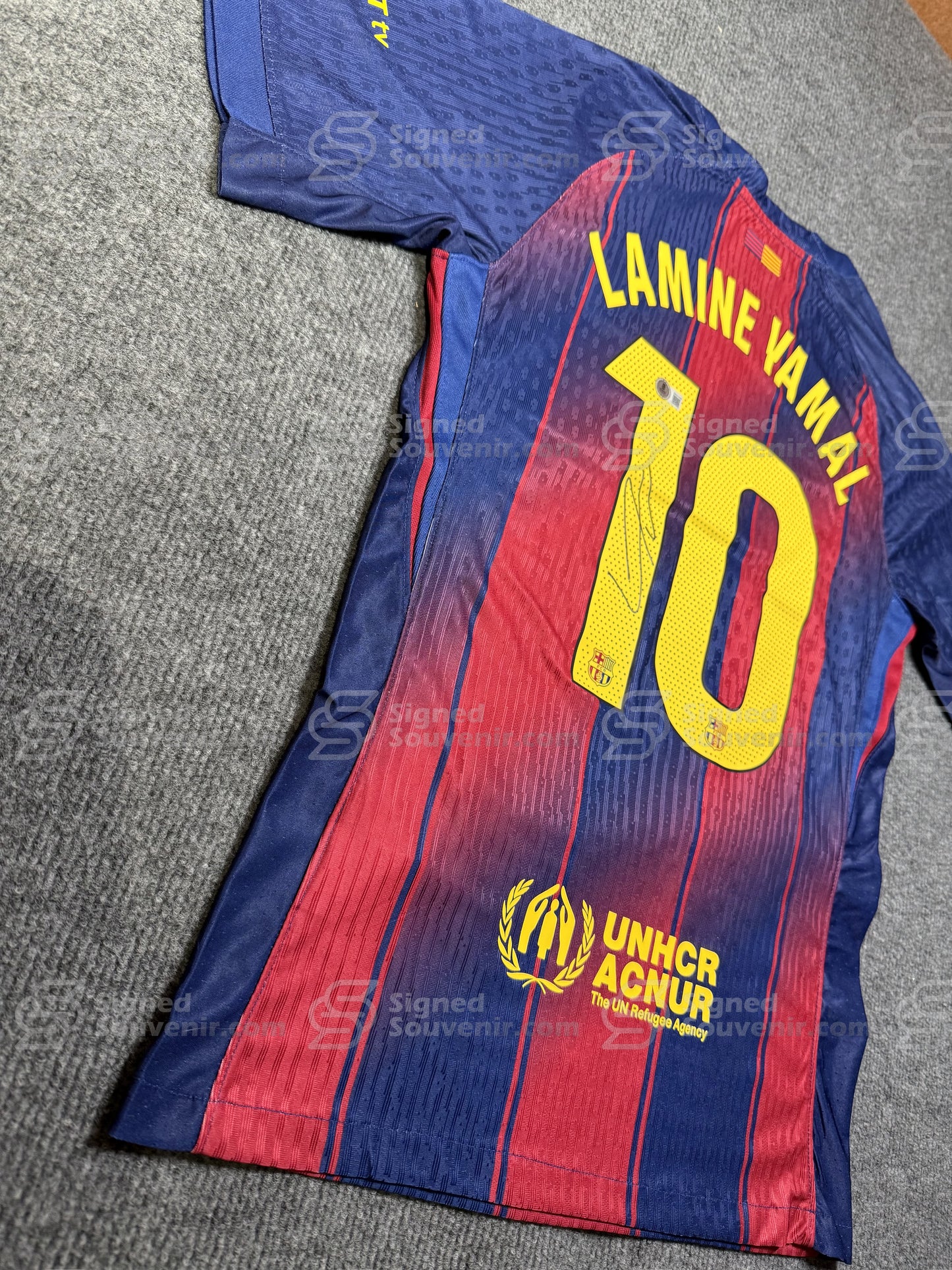 Lamine  Yamal Signed Jersey Beckett